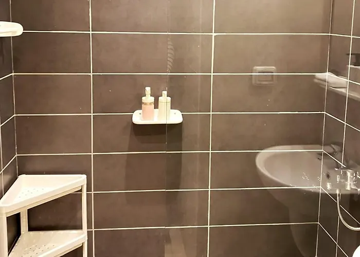 Contemporary In G-cribs * El Gouna