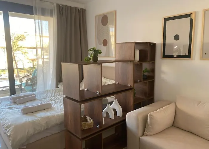 Contemporary In G-cribs